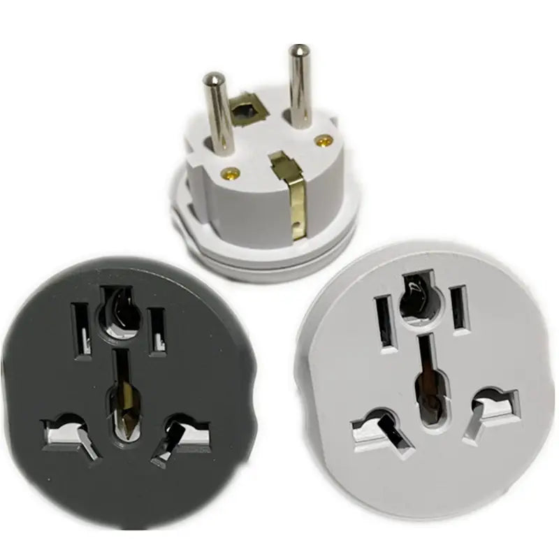 Potovalni adapter univerzalni na EU - PAD003C